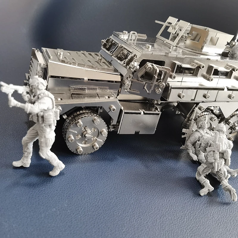 Microworld 3D Metal Puzzle Arm - Metal 3D Puzzle Stainless Model Kit recension och pris
