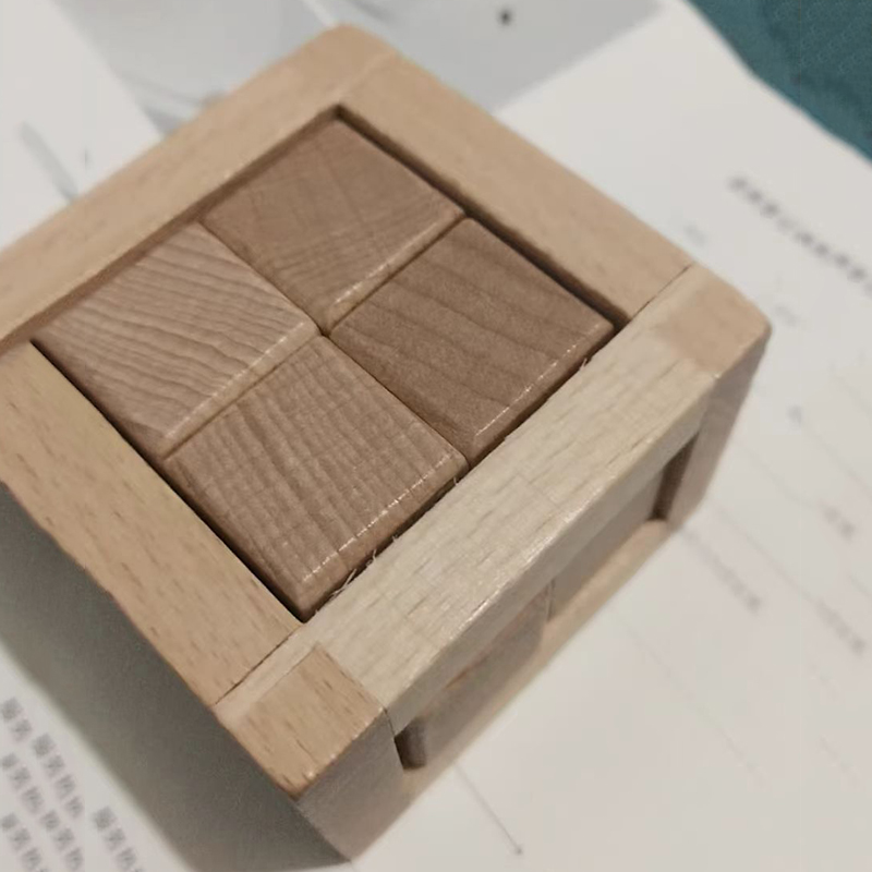 Educational Disentanglement To - 3D Wooden Mechanical Puzzle Marble Run recension och pris